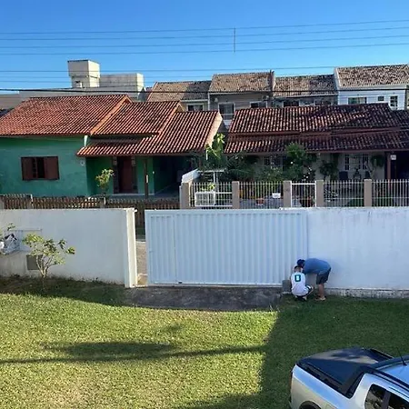 Casa Nos Bairro Dos Ingleses Em Florianopolis, Proxima A Praia, Supermercados, Padarias E Farmacias. Exterior photo